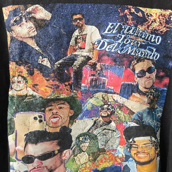 Black Graphic T‑Shirt - Picture 2 of 2